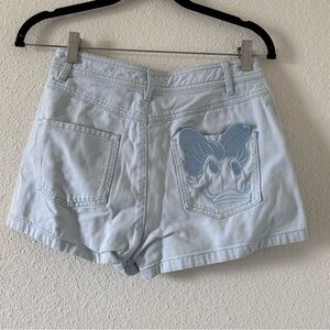 Five Plus Women’s Disney Shorts Small Light Blue Embroidered Daisy Duck Summer
